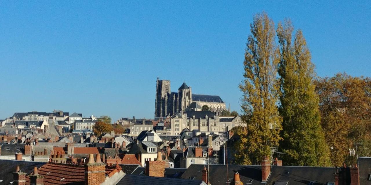 T3 Bord Centre Ville - 4Eme Etage - Fetes Interdites Bourges Zewnętrze zdjęcie